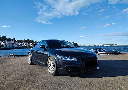 Audi TT Coupe 2.0 TFSI S tronic quattro -