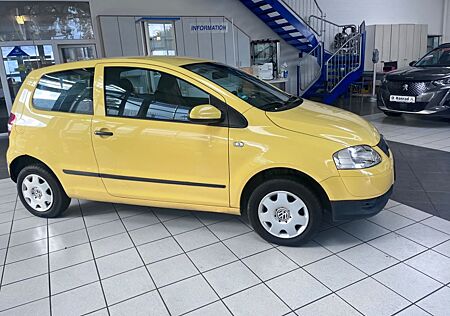 VW Fox Volkswagen *KLIMA*TÜV NEU*8 FACH BEREIFT* Gewährleistung