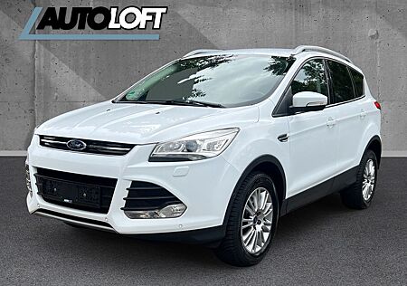 Ford Kuga Titanium AHK/XENON/AUTOMATIK/TEILLLEDER/2H.
