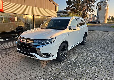 Mitsubishi Plug in Hybrid Outlander Plug-in Hybrid Outlander