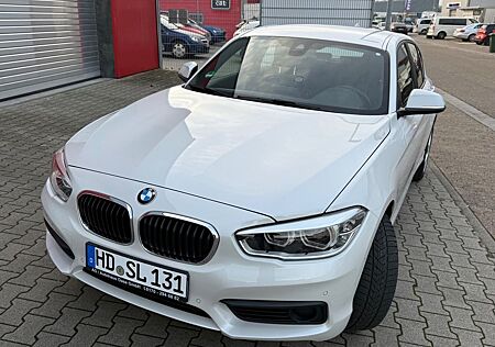 BMW 118i -