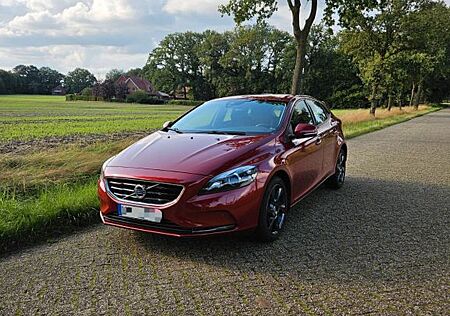 Volvo V40 D3 Sport Facelift Dig. Cockpit