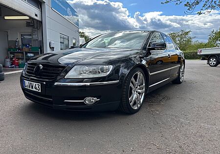 VW Phaeton Volkswagen 3.0 V6 TDI lang 4MOT. Tiptronic 4-Si...