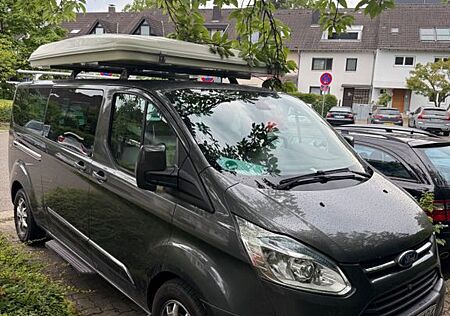 Ford Tourneo Custom L2 ohne Dachzelt - Heck verdellt