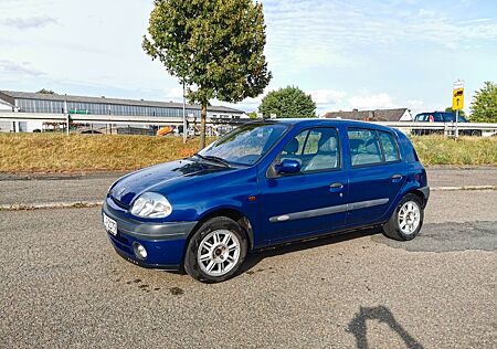 Renault Clio Initiale 1.6 Automatik Initiale