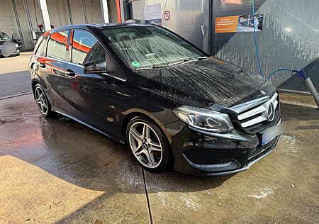 Mercedes-Benz B 200 Mercedes Benz d DCT AMG Leder Pano Kamera