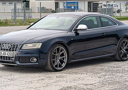 Audi S5 4.2 FSI quattro - Keyless B&O Soundsystem