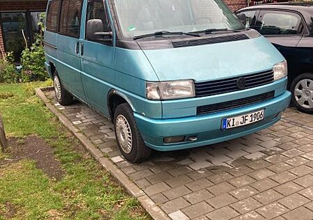 VW T4 Caravelle Volkswagen 2.0 Standard