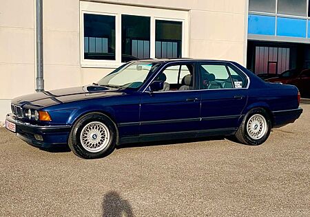 BMW 740