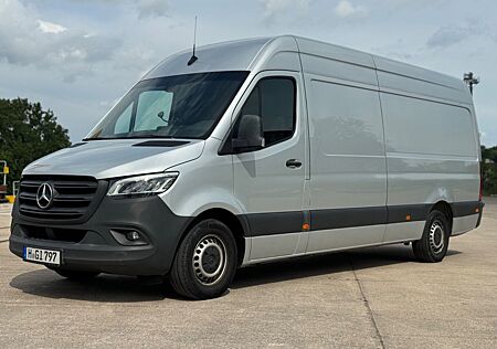 Mercedes-Benz Sprinter 317