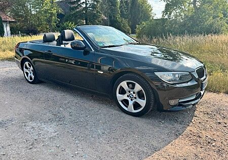BMW 320d Cabrio - wenig Kilometer