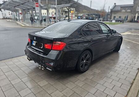 BMW 320d SportBMW Xdrive-Voll Ausstattung