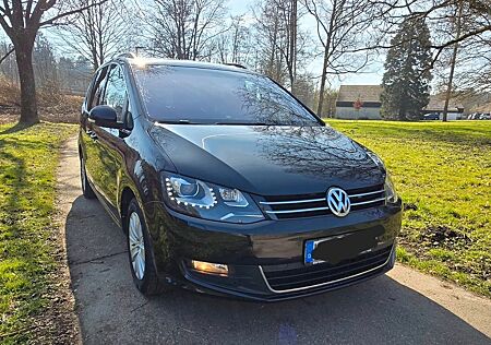 VW Sharan Volkswagen 2.0 TDI DSG Highli 7sitze