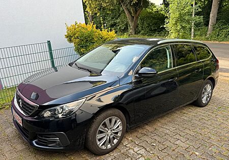 Peugeot 308 SW Allure 1,5 HDI Automatik+Kamera