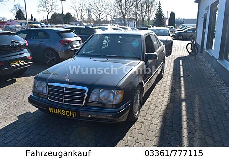 Mercedes-Benz E 320 W124 H Kennzeichen