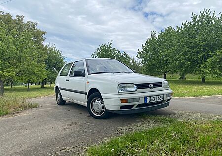 VW Golf Volkswagen 1.4 CL CL