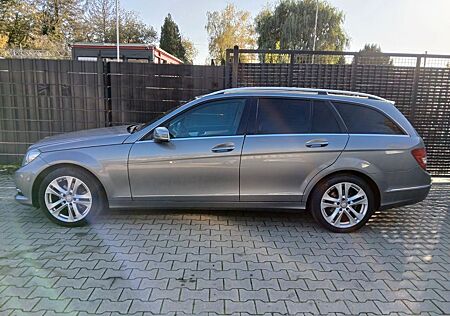 Mercedes-Benz C 180 C -Klasse T-Modell T CGI BlueEfficiency