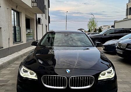 BMW 520d xDrive Touring A -
