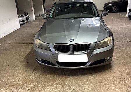 BMW 320i - Facelift TÜV NEU!!