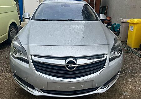 Opel Insignia ST 2.0 ECOTEC DI Turbo Sport Autom....
