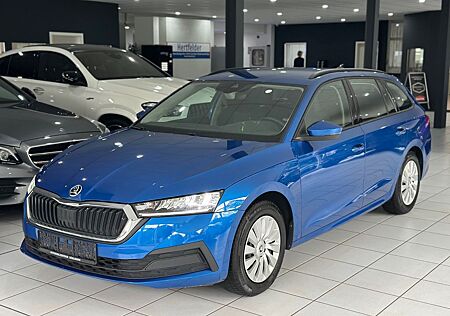 Skoda Octavia Combi Active*PARK-ASSIST*LED*CARPLAY*8-F