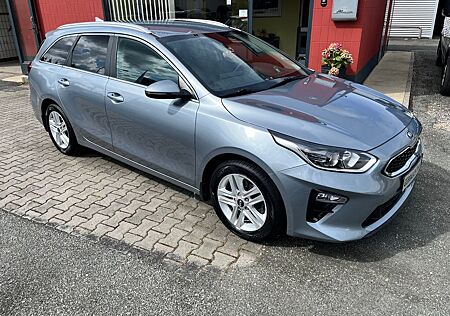 Kia Cee'd Sportswagon Ceed 1.5 SW SHZ LHZ Kamera GRA 1.Hand top