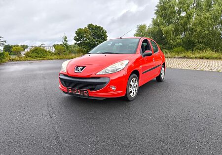 Peugeot 206 + 1.4 75 PS. 5 Türer