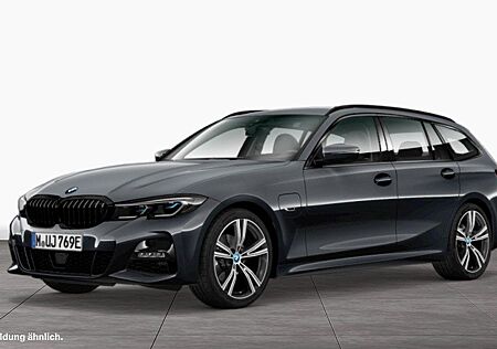 BMW 330e Touring M Sport AHK LiveCockpitProf Laser