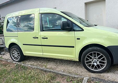 VW Caddy Volkswagen Life 1.6 5-Sitzer -