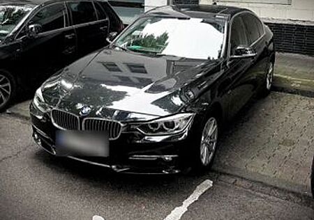 BMW 320i Luxury Line AUTOMATIK LEDER GR. NAVI