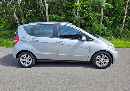 Mercedes-Benz A 160 CDI, TÜV 7/27, 5 Gang, Klima, R/CD/Freispr