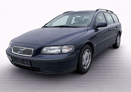 Volvo V70 2.4