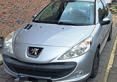 Peugeot 206 1.1 60 -