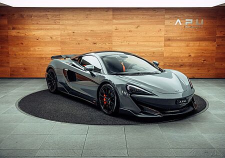 McLaren 600LT Coupé 3.8 V8 SSG