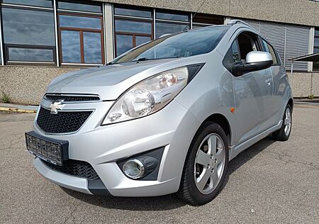 Chevrolet Spark LT