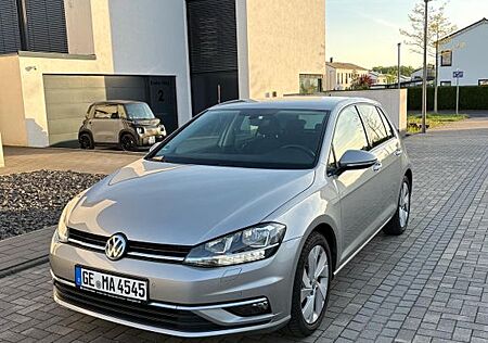 VW Golf Volkswagen 7 TSI Sound Sound Navigation Tempomat Klima