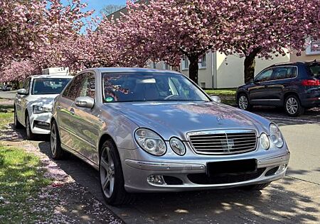 Mercedes-Benz E 240 E240 W211 ELEGANCE