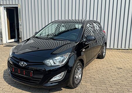 Hyundai i20 5 Star Edition Klima TÜV/Inspektion Neu