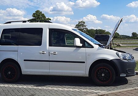 VW Caddy Volkswagen 1,6TDI 75kW BMT Comfortline 5-Sitz Com...