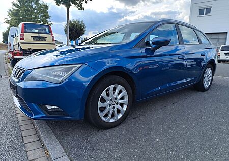 Seat Leon ST Style DSG 2.Hand ACC Navi LED 8Fach PDC