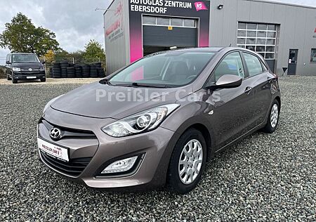 Hyundai i30 gebraucht kaufen Hyundai i30 Classic 1.4 Klima AHK