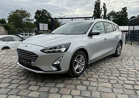 Ford Focus Turnier Cool & Connect