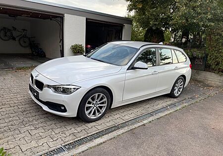 BMW 318d - Kombilimusine, Head Up Display