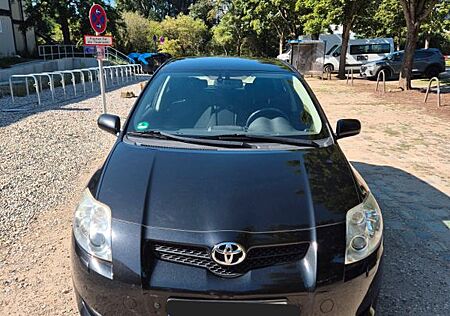 Toyota Auris 2,0-l-D-4D Sol Sol