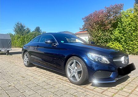Mercedes-Benz C 220 d 4MATIC AMG Line Autom. AMG Line