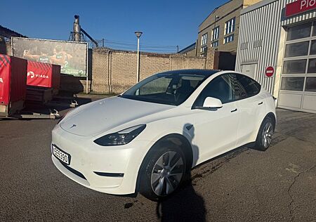 Tesla Model Y Eu Y LR AWD new battery 39000km!