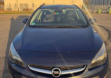 Opel Astra Sports Tourer 2.0 CDTI ecoFL Edition S...
