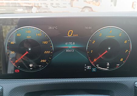 Mercedes-Benz A 220 DCT - PROGRESIVE