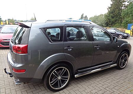 Peugeot 4007 Sport Edition, AHK, 8 fach bereift
