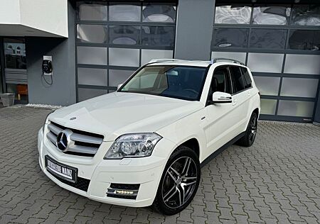 Mercedes-Benz GLK 220 CDI BE 4Matic Navi/Leder/BiXenon/19z/AHK